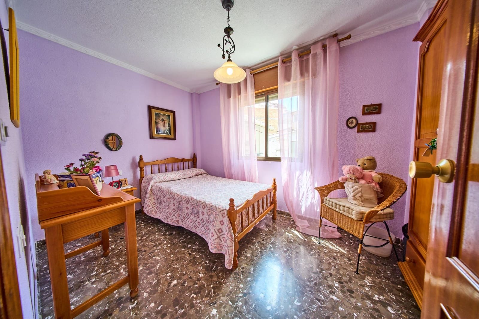Pareado de 5 habitaciones en Armilla en venta con garaje - 290.000 € (Ref: 9818079)
