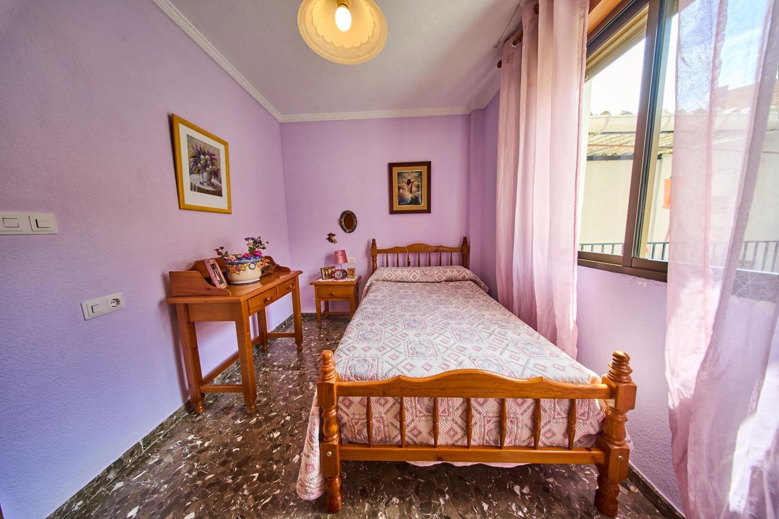 Pareado de 5 habitaciones en Armilla en venta con garaje - 290.000 € (Ref: 9818079)