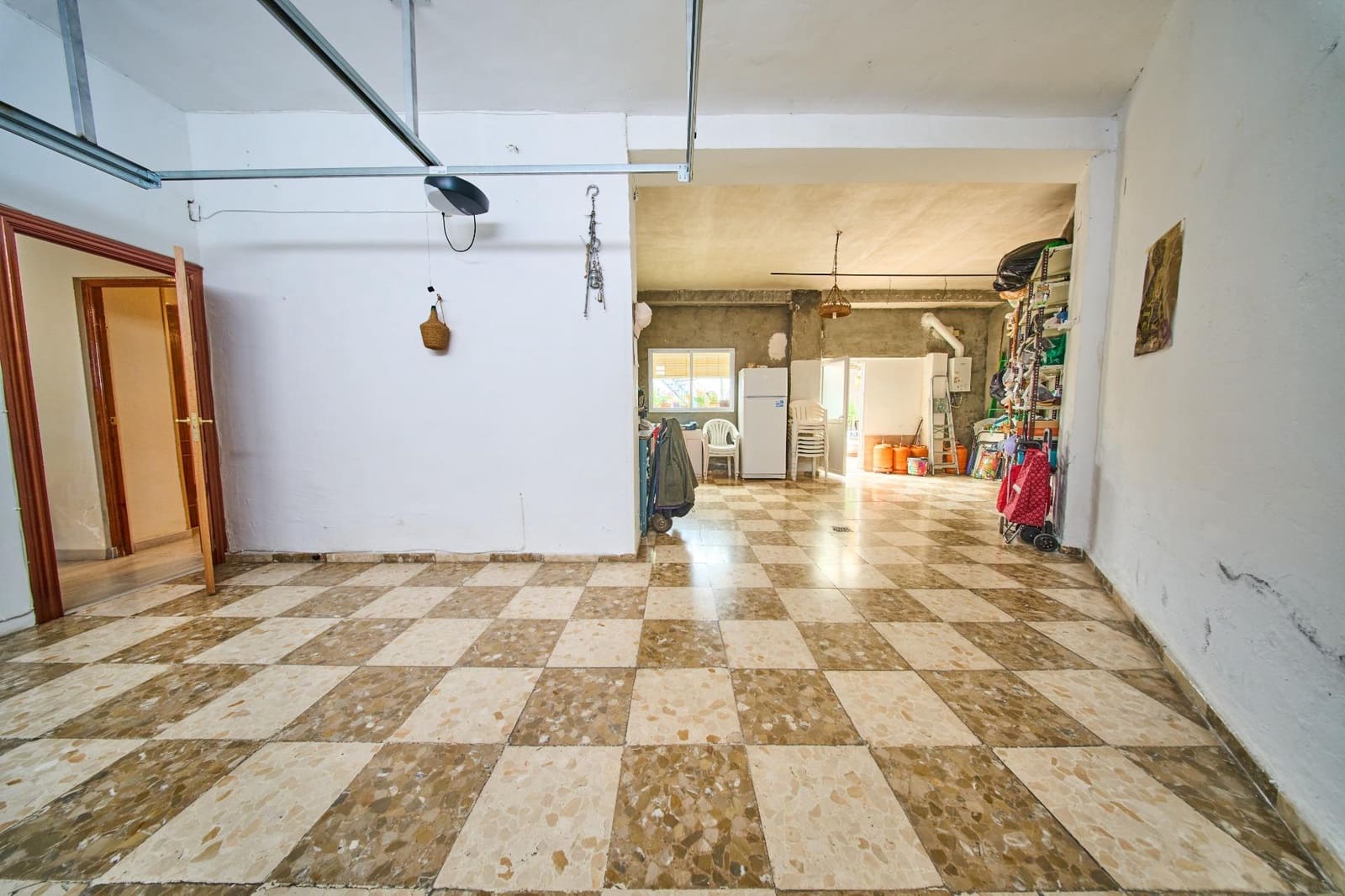 Pareado de 5 habitaciones en Armilla en venta con garaje - 290.000 € (Ref: 9818079)