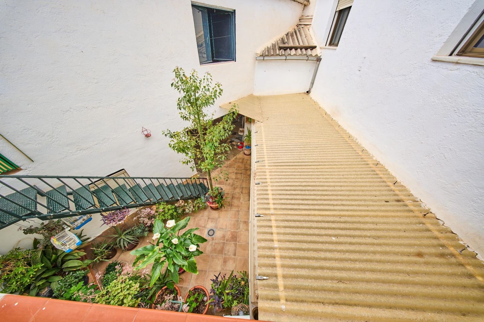 Pareado de 5 habitaciones en Armilla en venta con garaje - 290.000 € (Ref: 9818079)