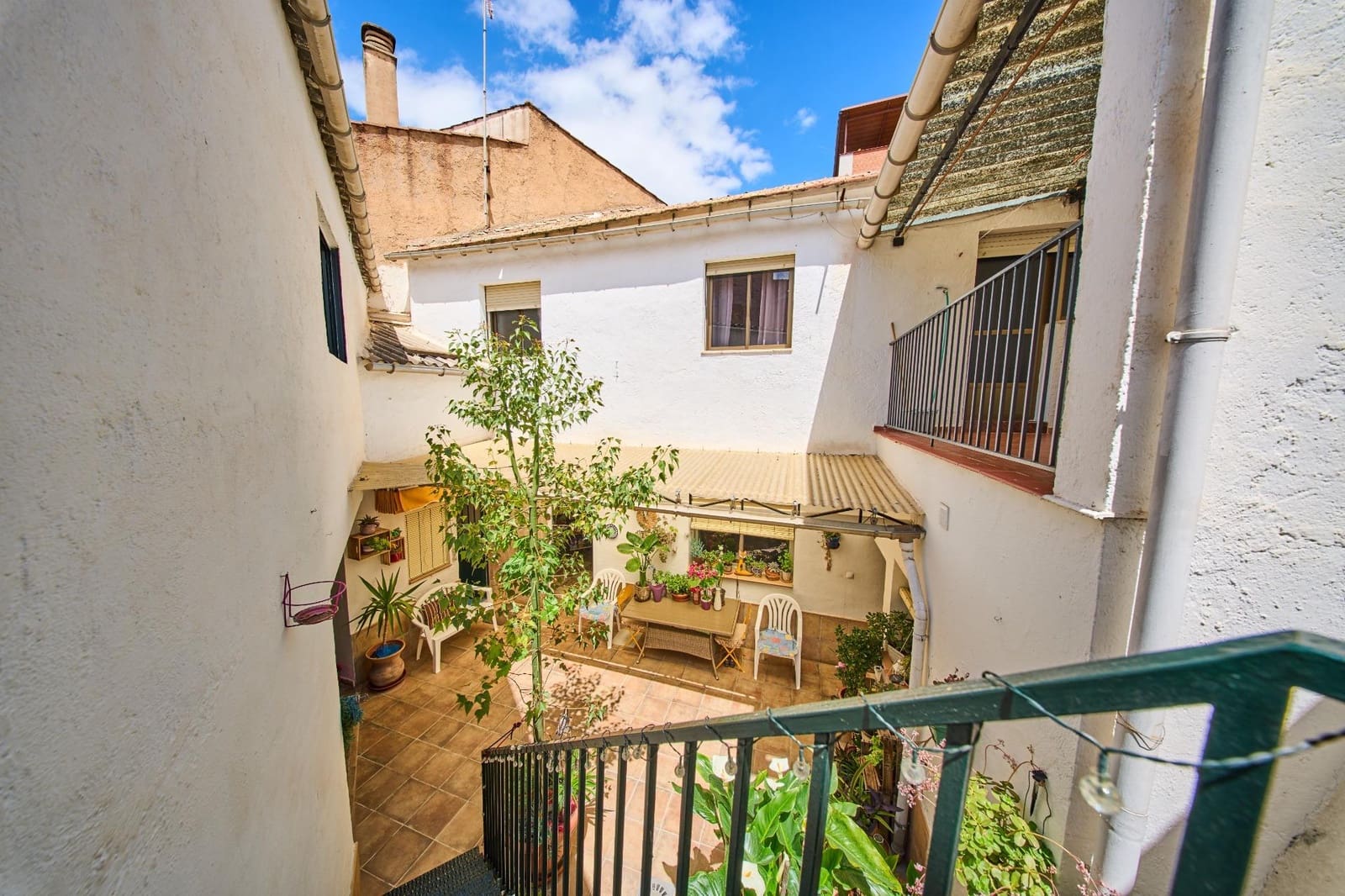 Pareado de 5 habitaciones en Armilla en venta con garaje - 290.000 € (Ref: 9818079)