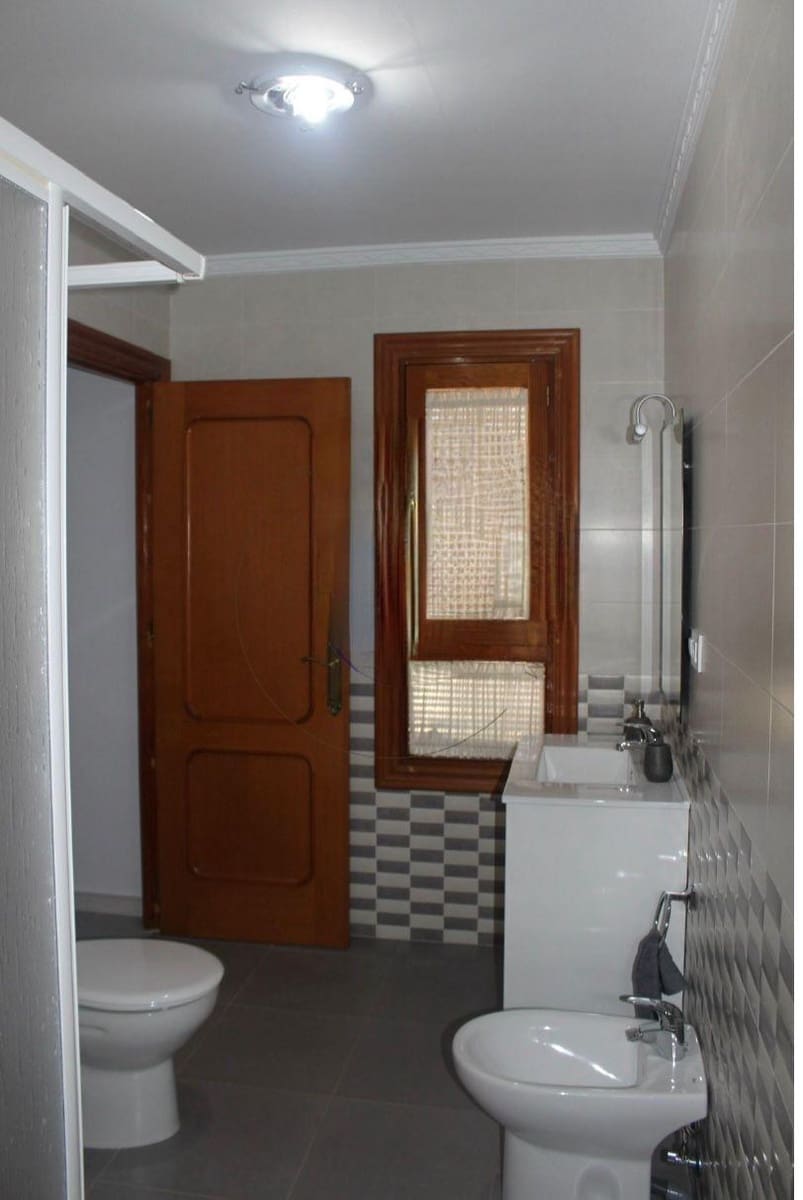 4 bedroom Villa for sale in Yator with garage - € 145,000 (Ref: 9822806)