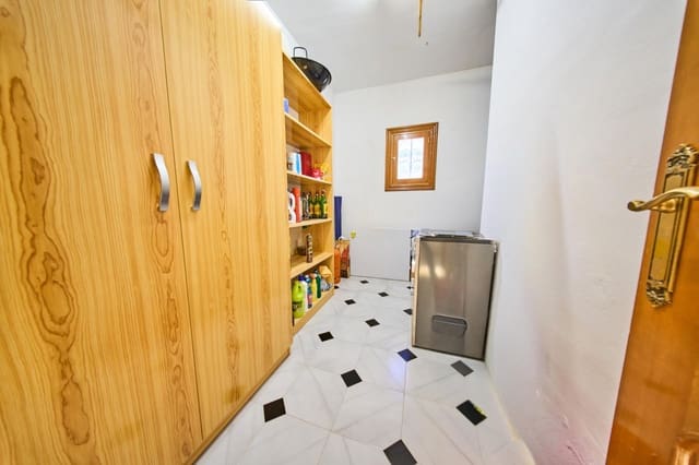 4 sypialnia Willa na sprzedaż w Yator, Cádiar z garażem - 145 000 € (Ref: 9822806)