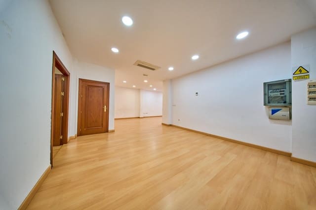 Gewerbe zu vermieten in Zaidin, Granada Stadt - 900 € (Ref: 9827143)