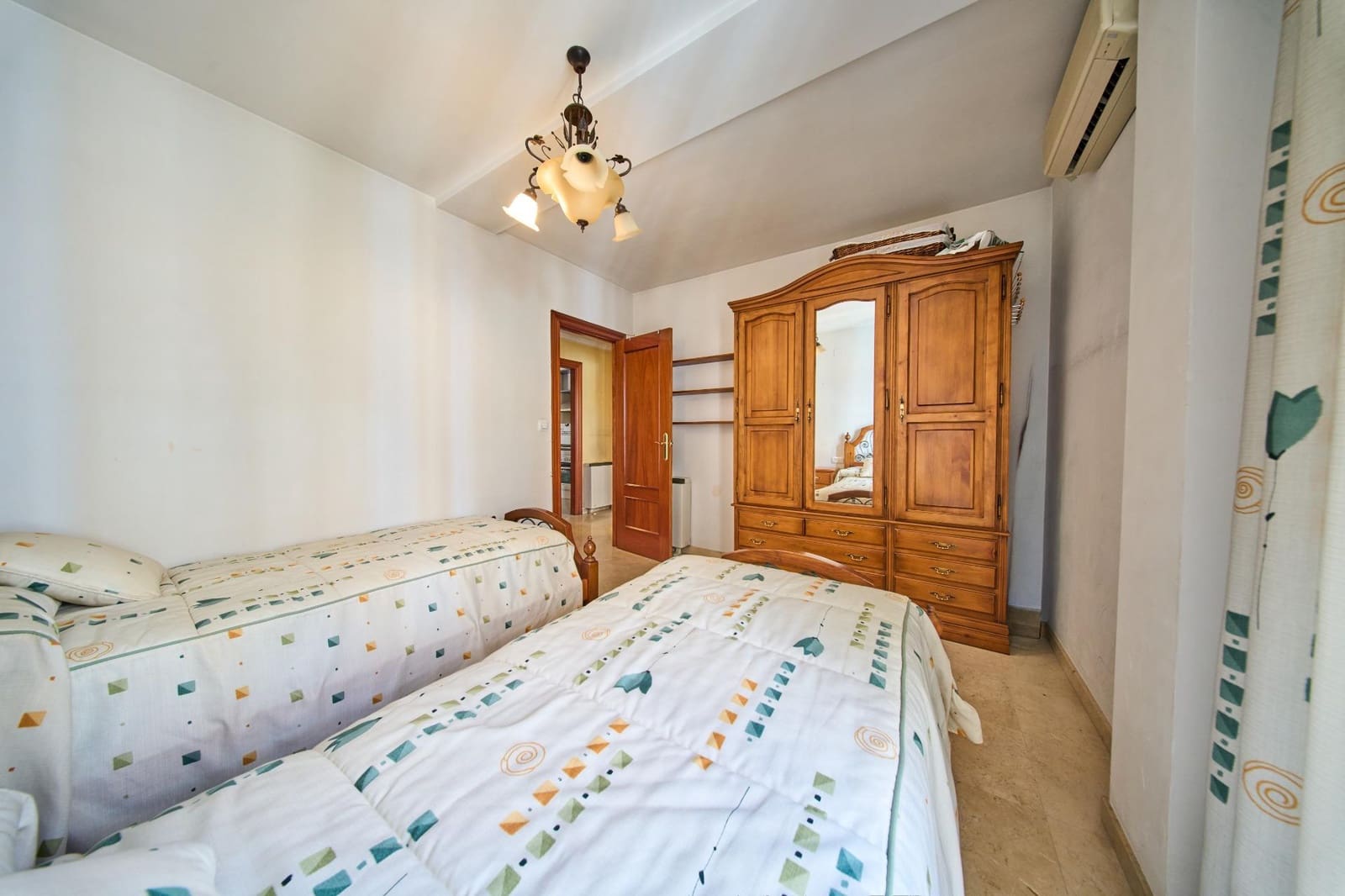 3 soveværelse Lejlighed til salg i Ogijares - € 210.000 (Ref: 9831733)