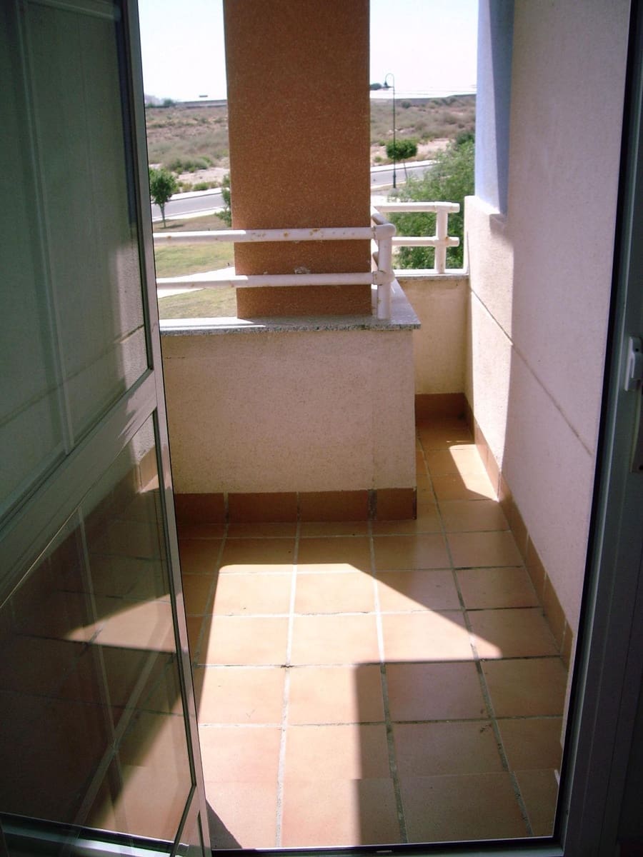 1 bedroom Flat for sale in Roquetas de Mar with pool - € 125,900 (Ref: 9831734)