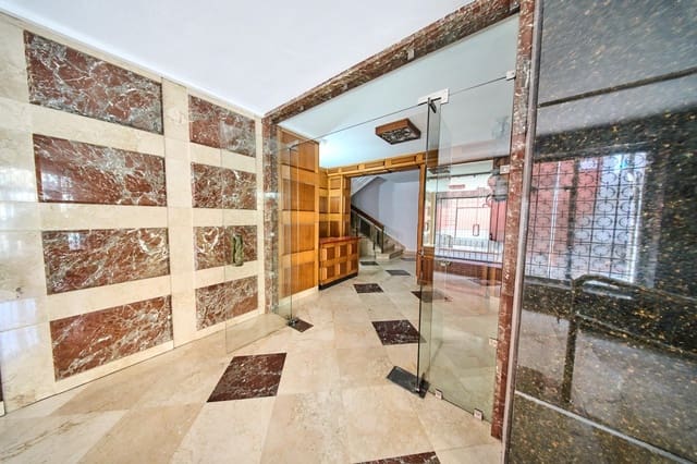 4 chambre Appartement à vendre à San Matías - Realejo, Grenade ville - 439 000 € (Ref: 9833906)