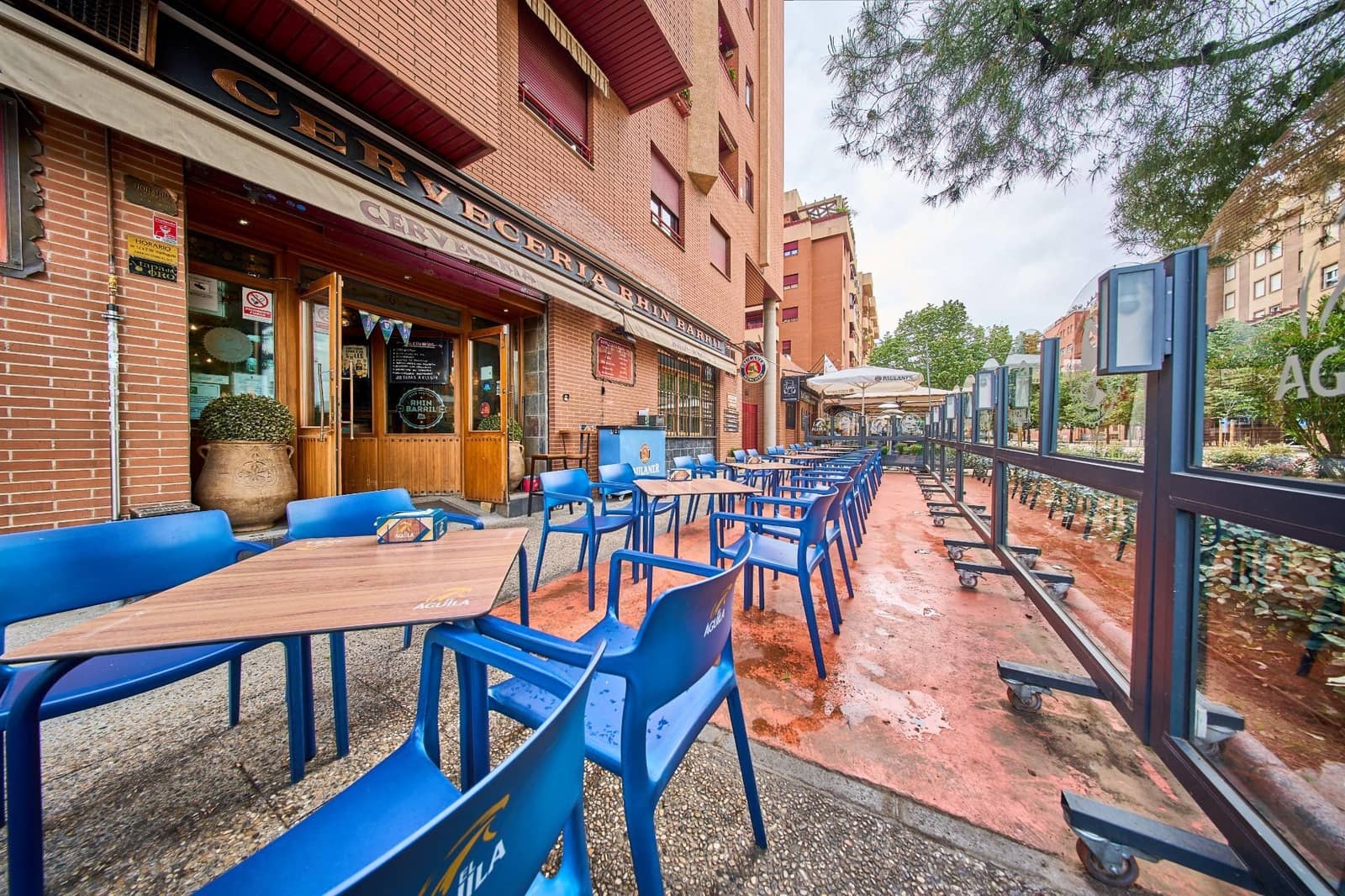 Local Comercial en Granada ciudad en venta - 235.000 € (Ref: 9836568)