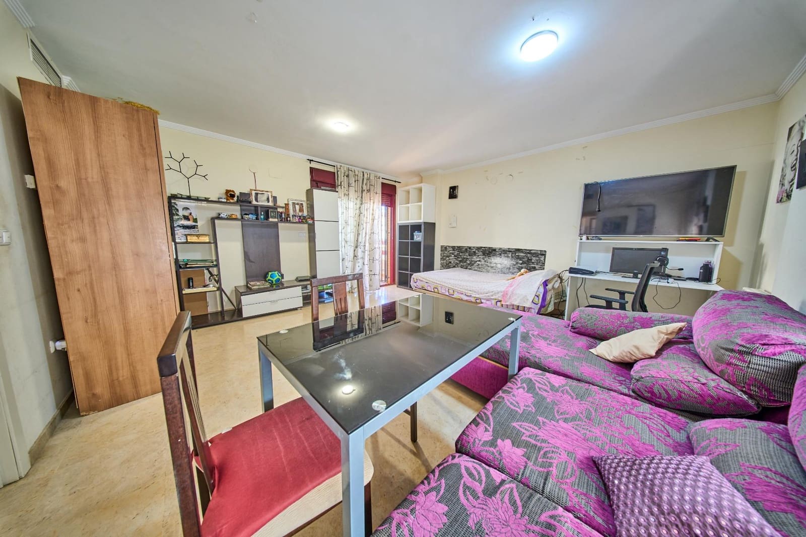 6 bedroom Semi-detached Villa for sale in Ogijares with pool garage - € 390,000 (Ref: 9839518)