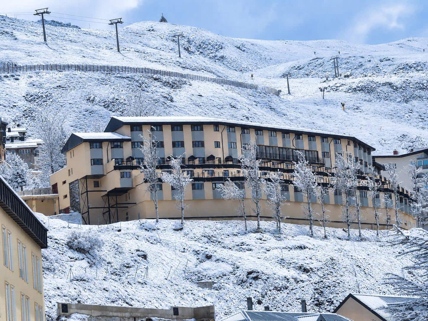Apartment for sale in Sierra Nevada - € 145,000 (Ref: 9840939)