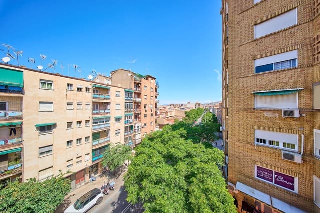 2 quarto Apartamento para venda em Zaidin, Granada cidade - 179 900 € (Ref: 9846627)