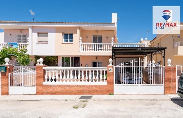 4 makuuhuone Rivitalo myytävänä paikassa Cuevas del Campo - 89 900 € (Ref: 9851951)