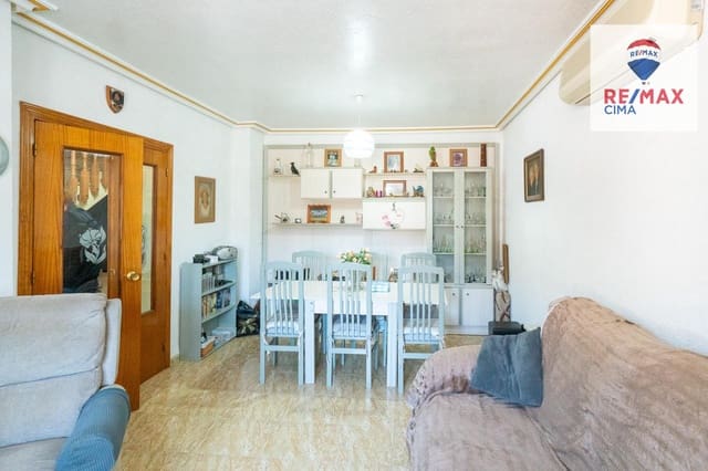 4 makuuhuone Rivitalo myytävänä paikassa Cuevas del Campo - 89 900 € (Ref: 9851951)