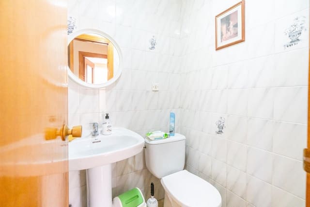 4 camera da letto Villetta a Schiera da affittare in Cuevas del Campo - 400 € (Rif: 9851951)