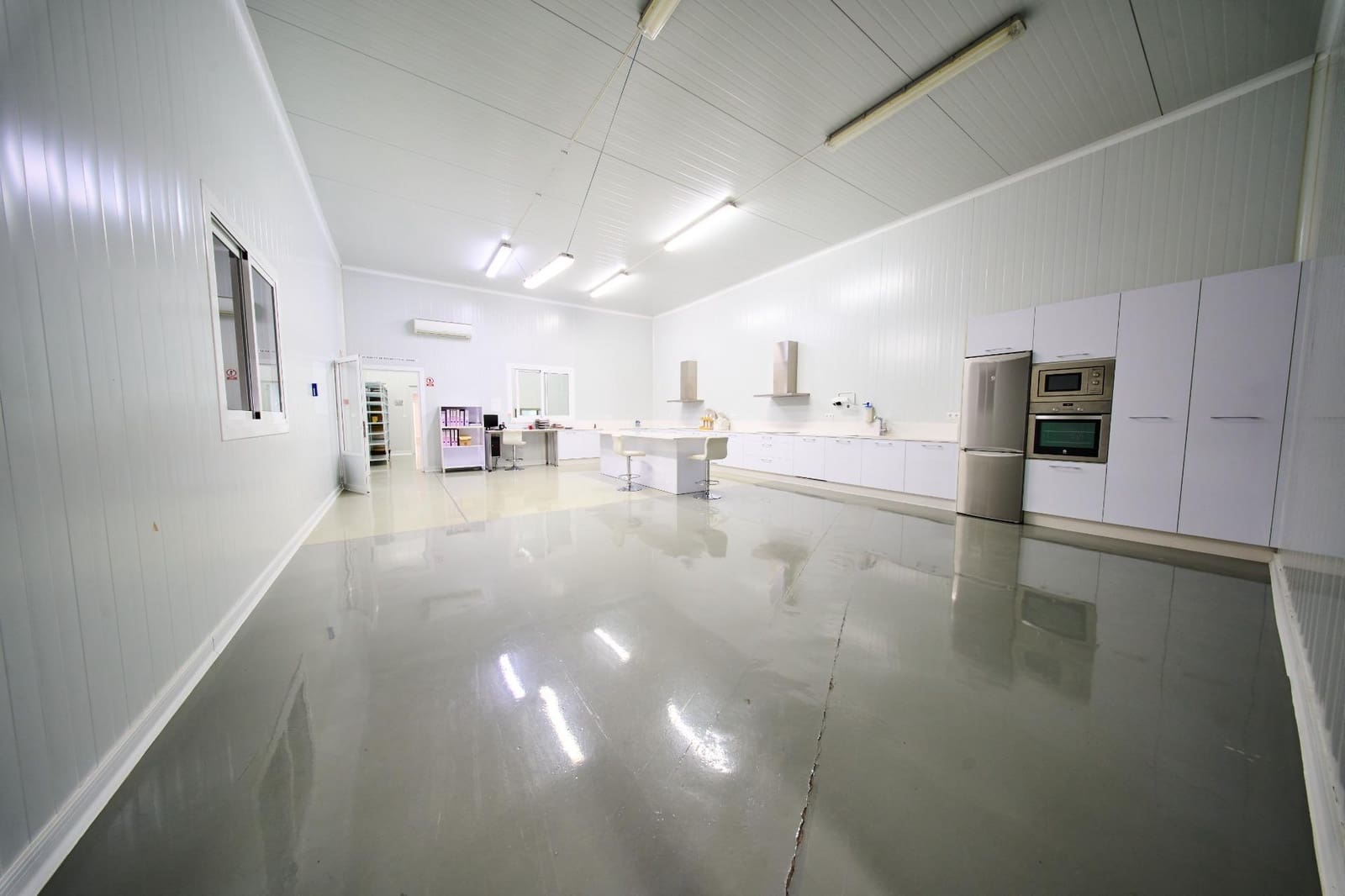 Entreprise à vendre à Baza - 659 900 € (Ref: 9860286)