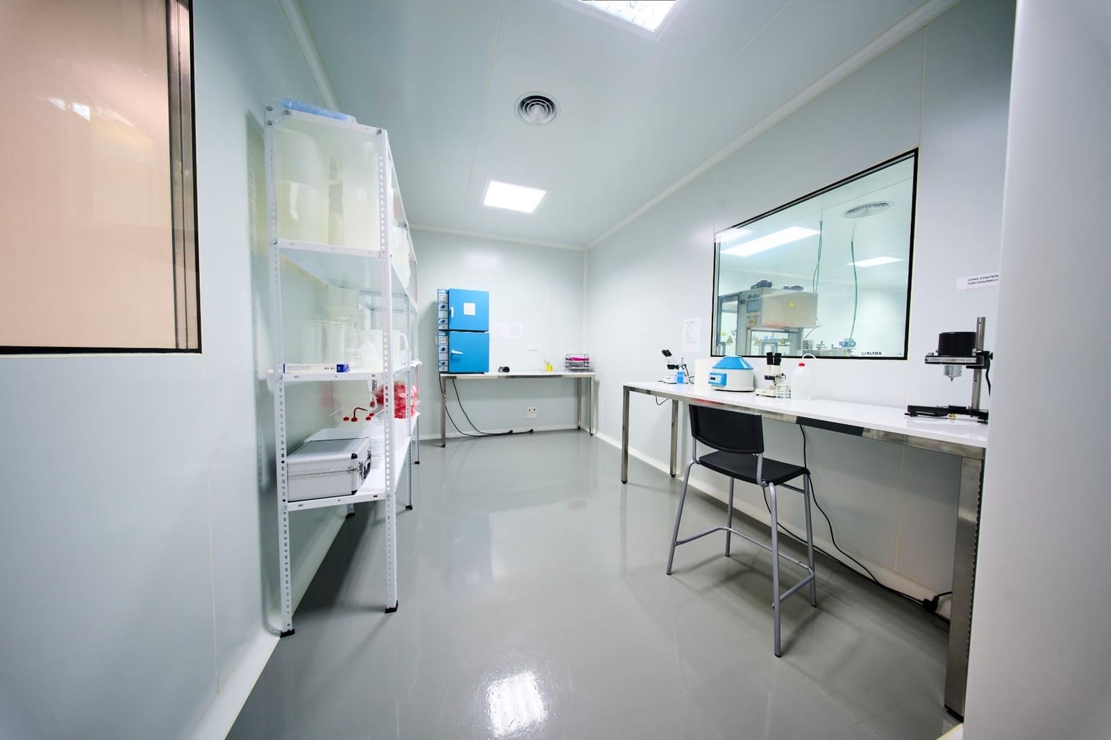 Entreprise à vendre à Baza - 659 900 € (Ref: 9860286)