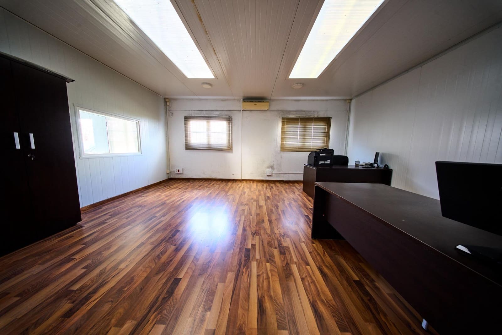 Entreprise à vendre à Baza - 659 900 € (Ref: 9860286)