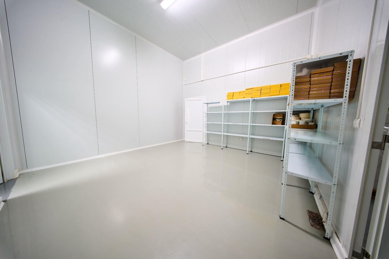Entreprise à vendre à Baza - 659 900 € (Ref: 9860286)