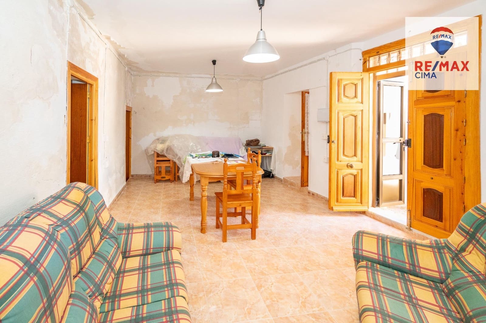 5 sovrum Hus till salu i Freila - 49 500 € (Ref: 9862042)
