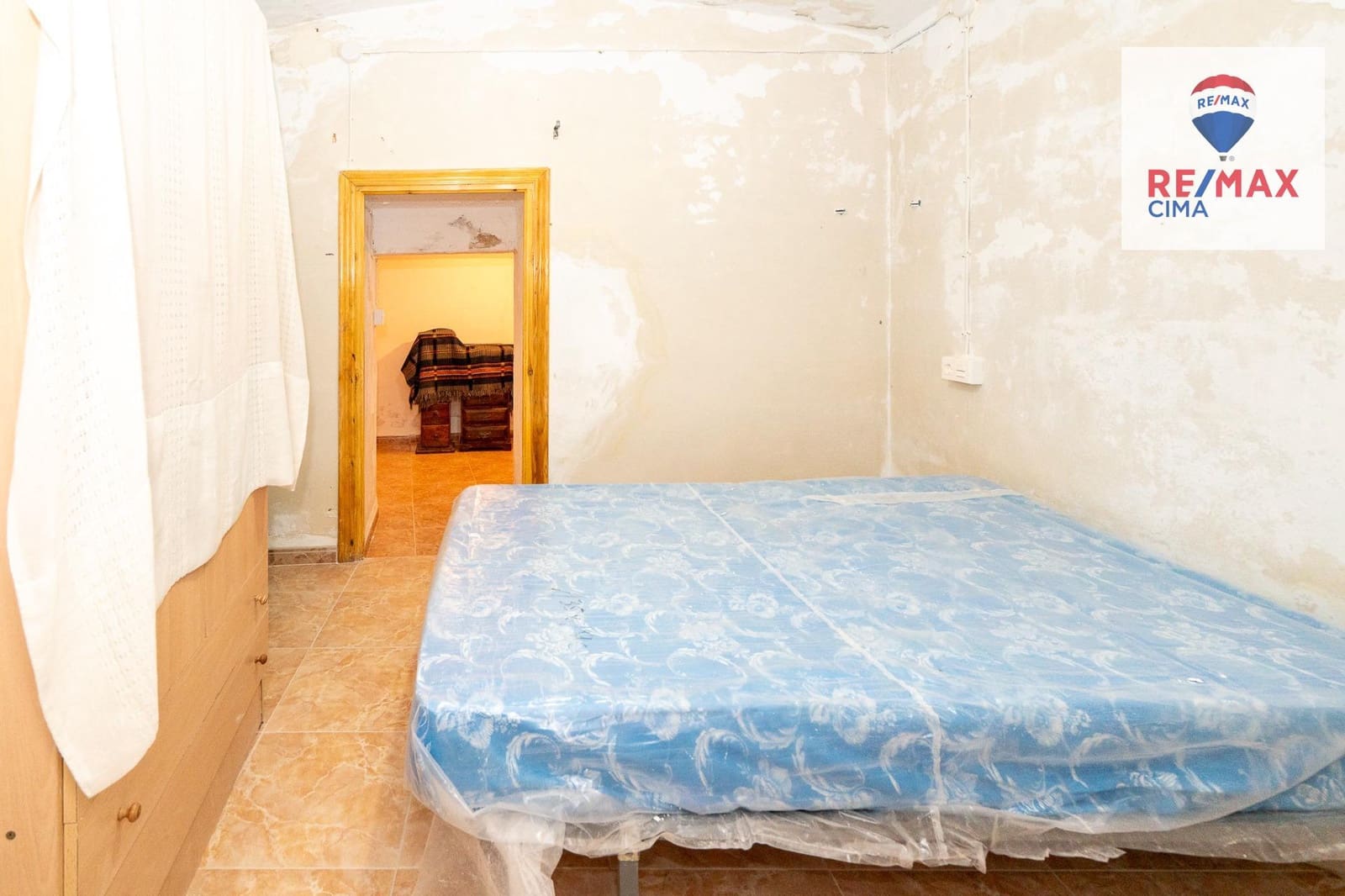 5 sovrum Hus till salu i Freila - 49 500 € (Ref: 9862042)