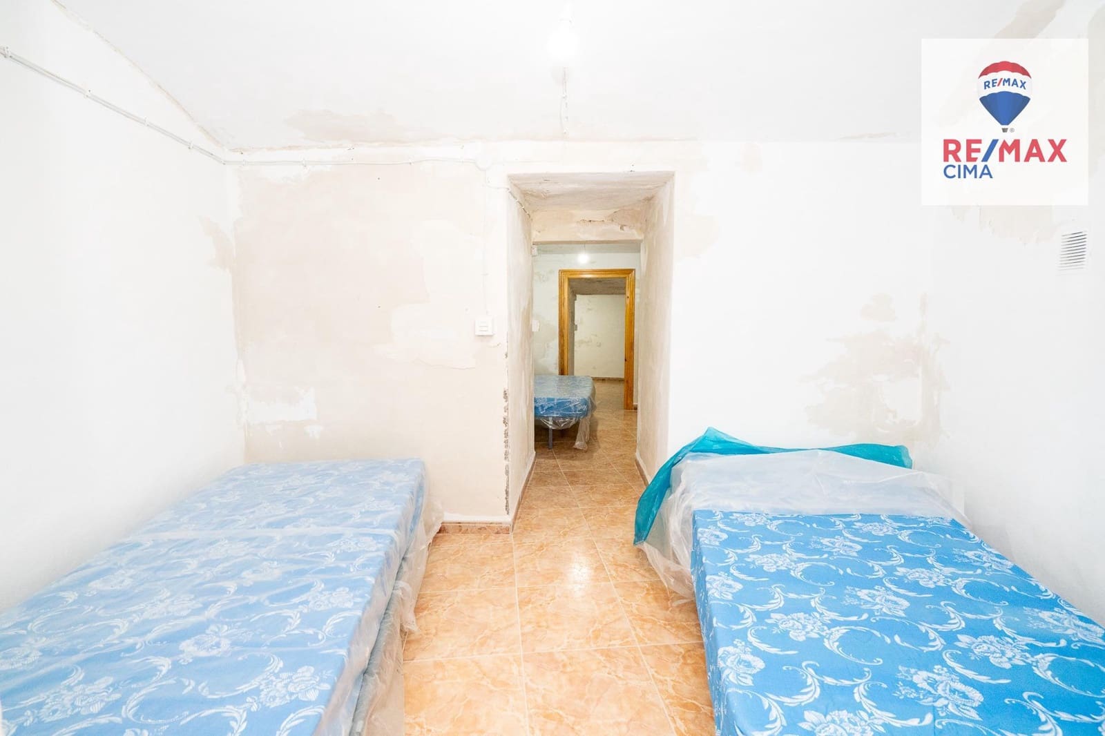 5 sovrum Hus till salu i Freila - 49 500 € (Ref: 9862042)