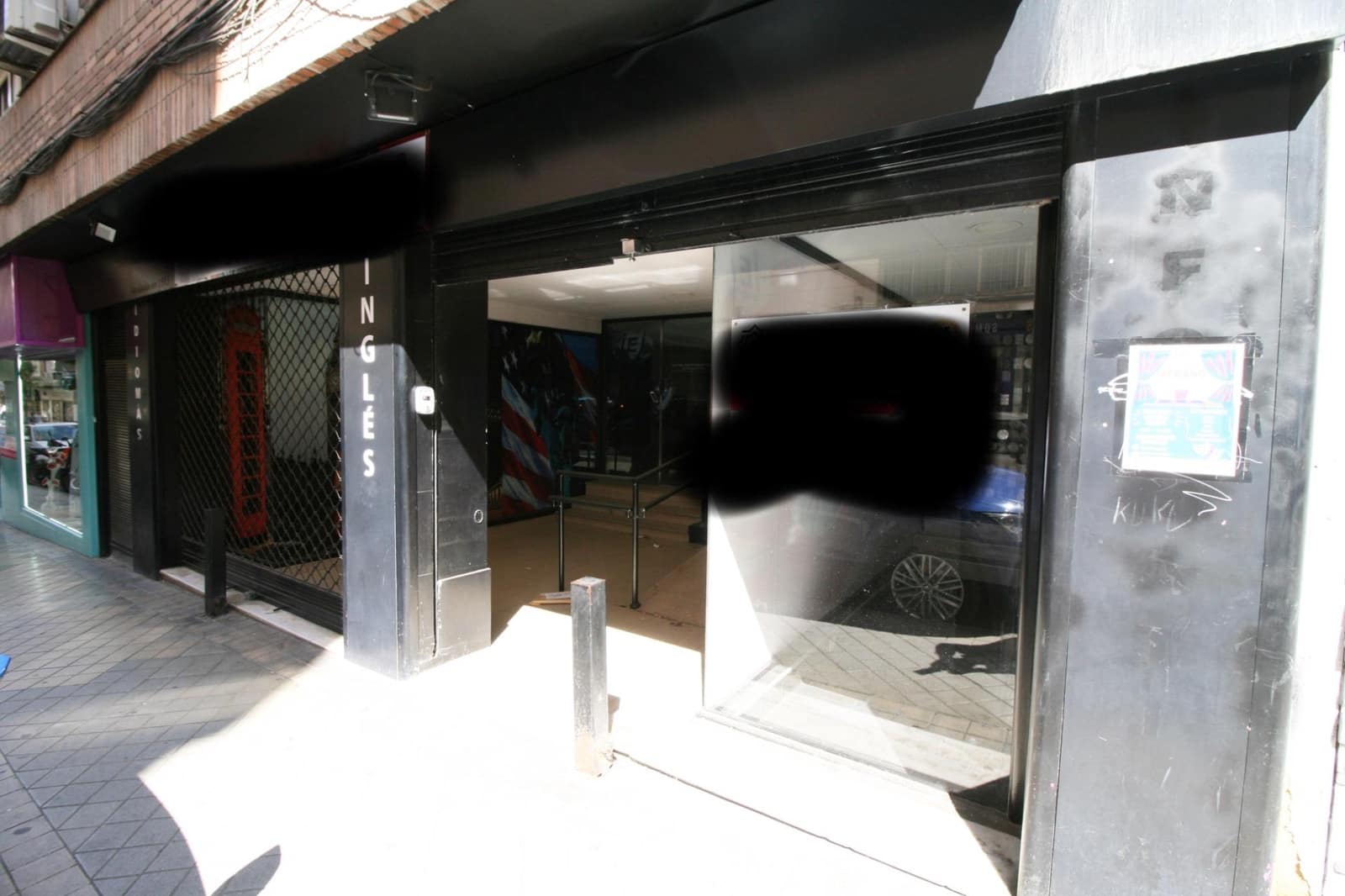 Commercial for rent in Granada city - € 2,200 (Ref: 9862043)