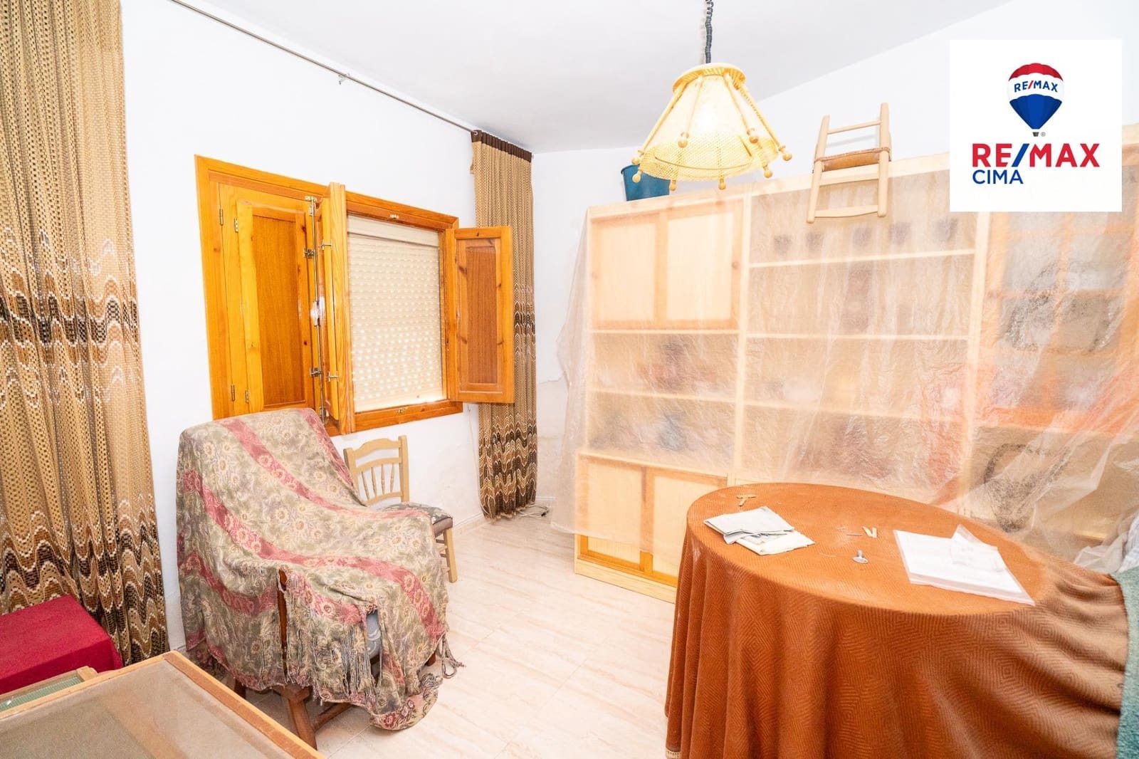 4 sovrum Hus till salu i Freila - 49 500 € (Ref: 9862047)