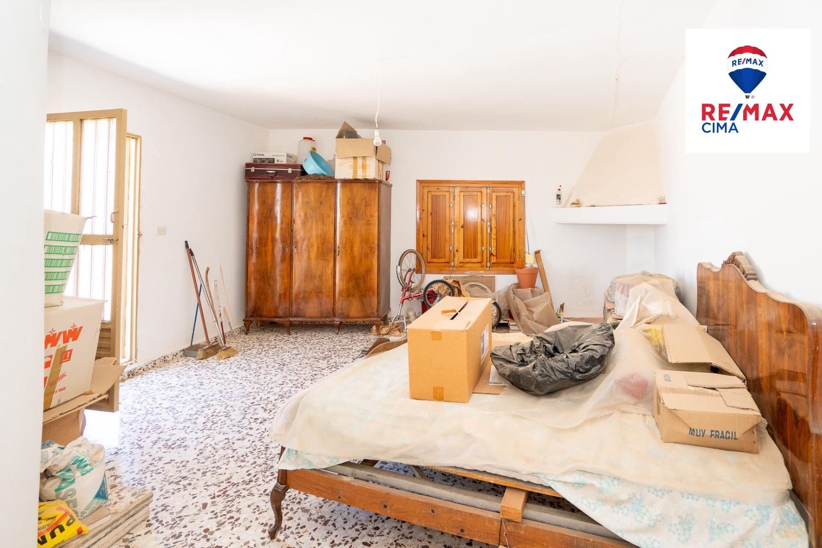 4 sovrum Hus till salu i Freila - 49 500 € (Ref: 9862047)