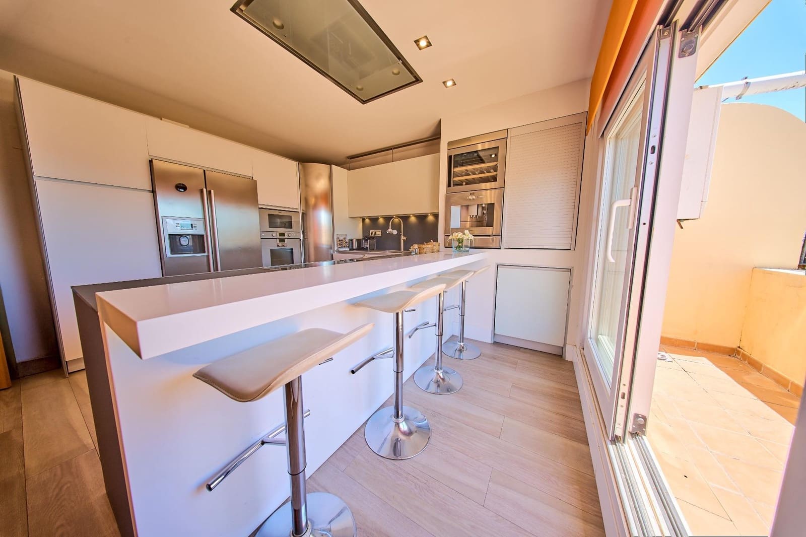 2 slaapkamer Penthouse te koop in Granada stad - € 850.000 (Ref: 9865387)