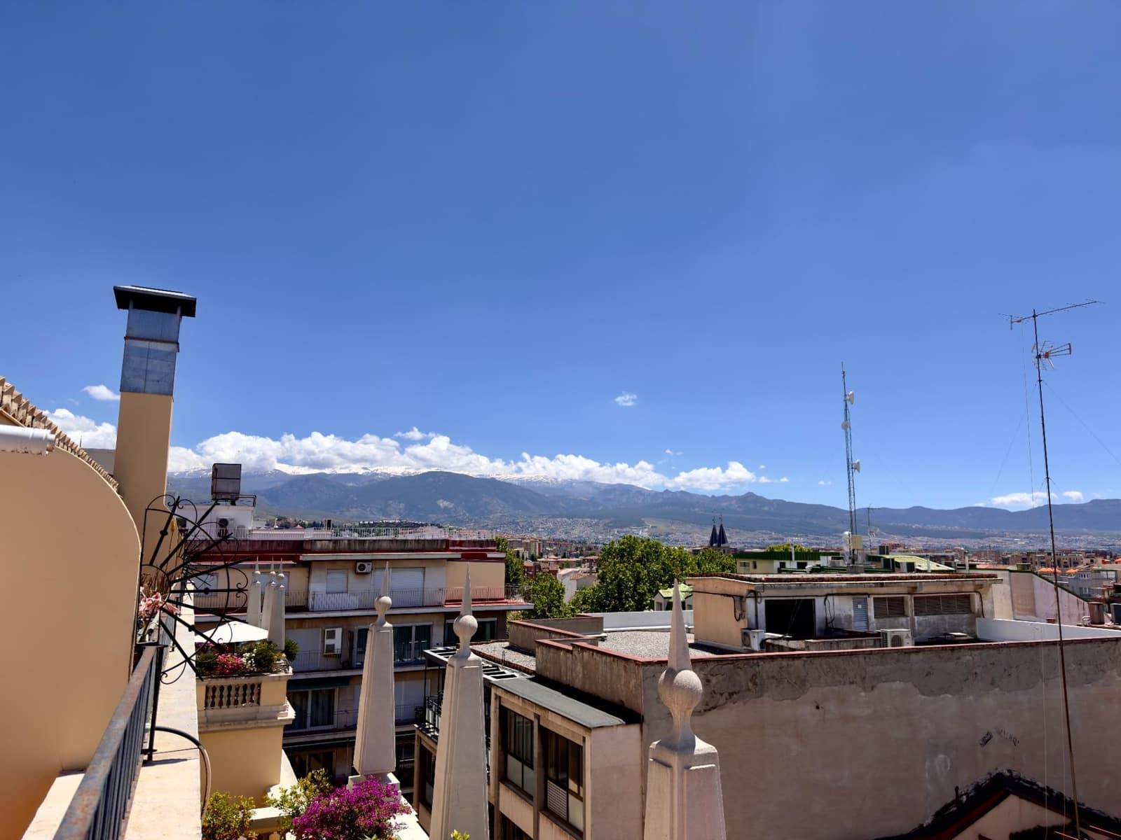 2 slaapkamer Penthouse te koop in Granada stad - € 850.000 (Ref: 9865387)
