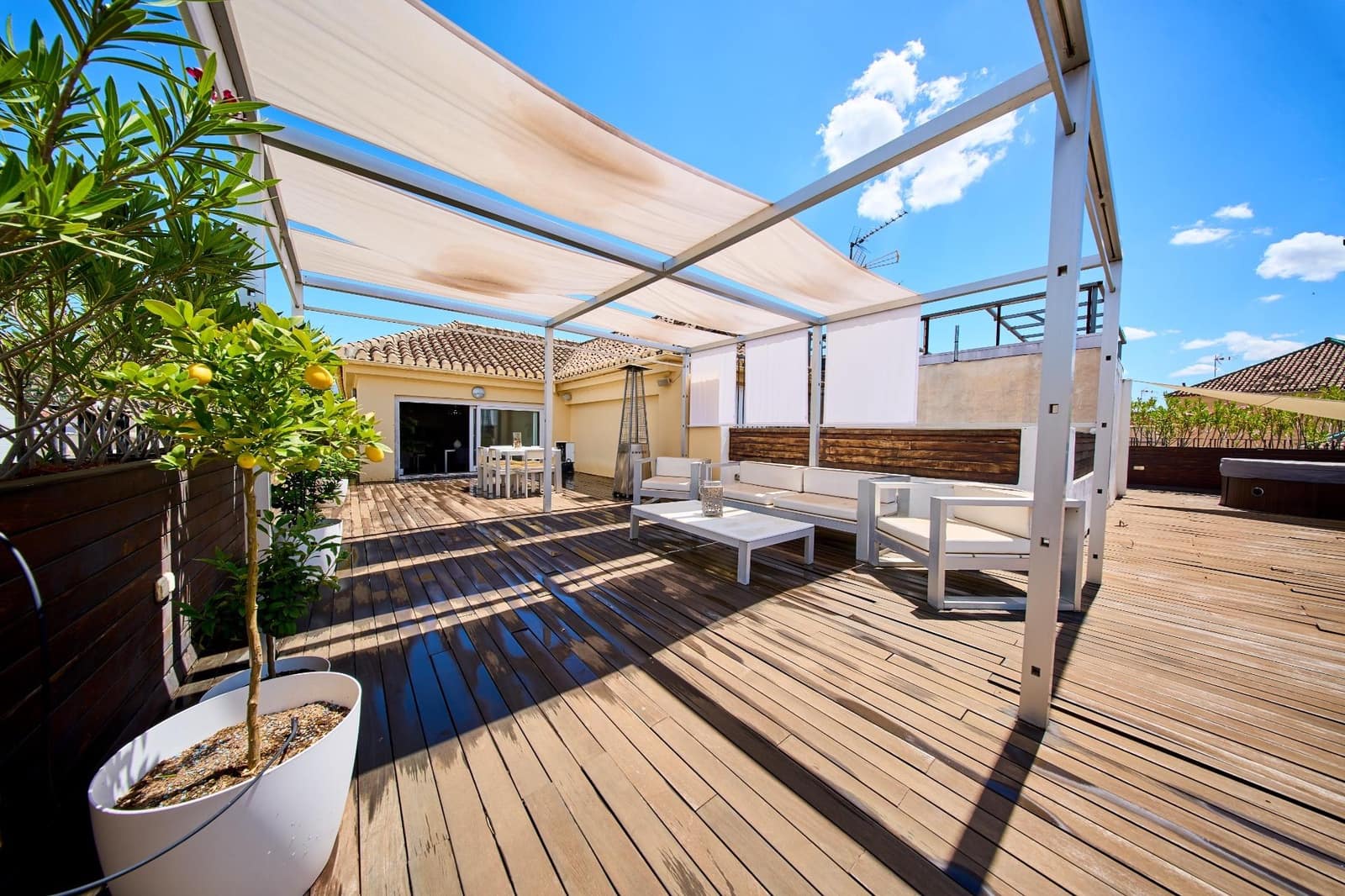 2 slaapkamer Penthouse te koop in Granada stad - € 850.000 (Ref: 9865387)