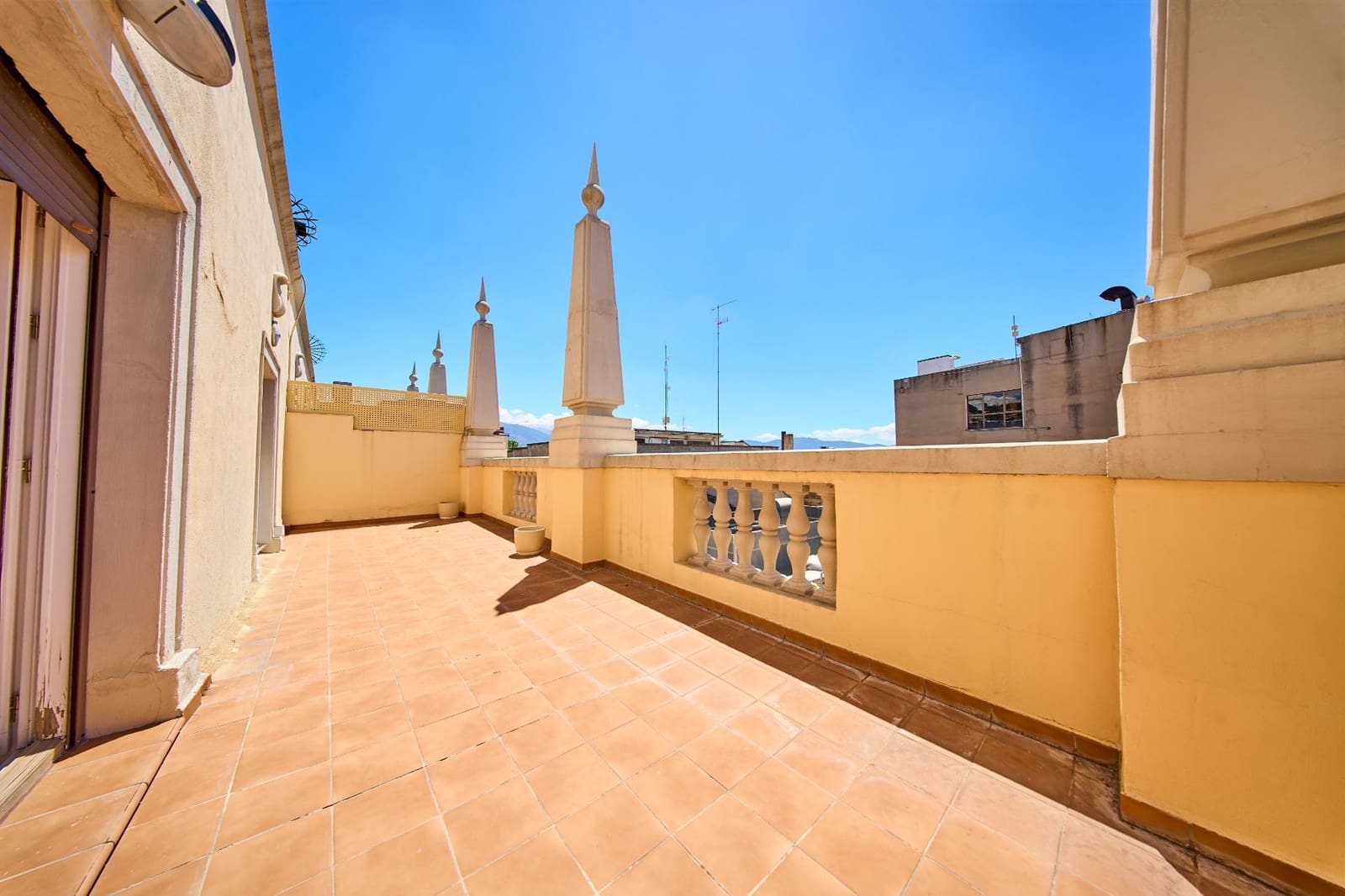 2 slaapkamer Penthouse te koop in Granada stad - € 850.000 (Ref: 9865387)