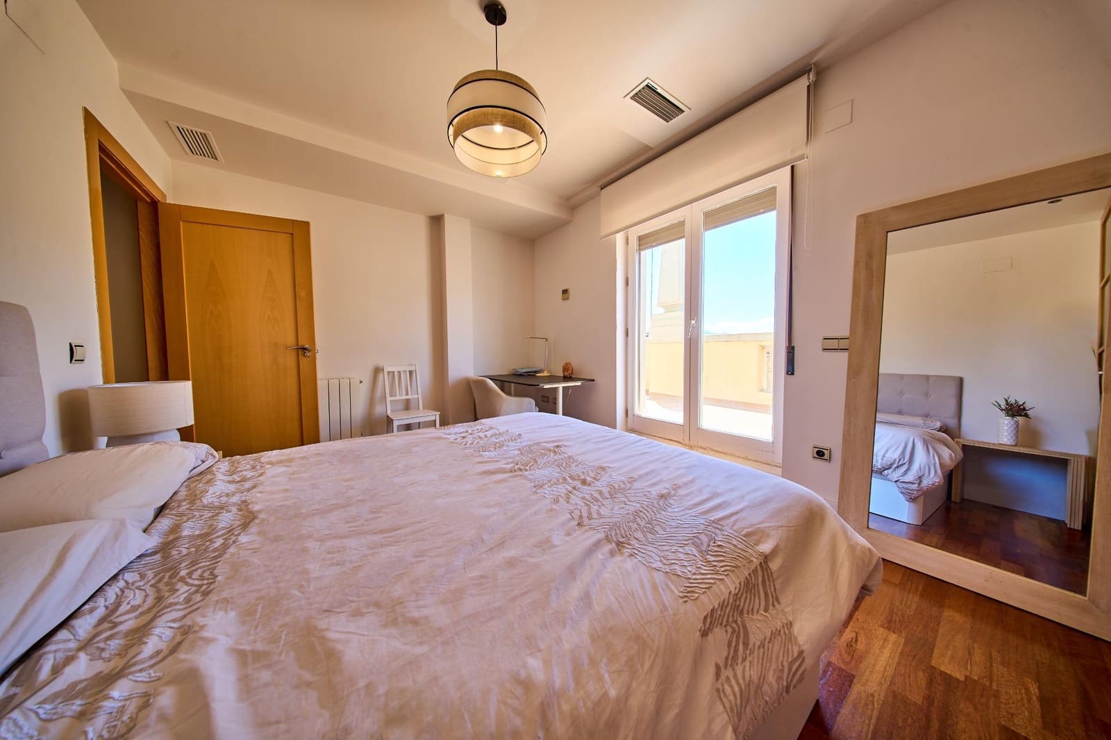 2 slaapkamer Penthouse te koop in Granada stad - € 850.000 (Ref: 9865387)