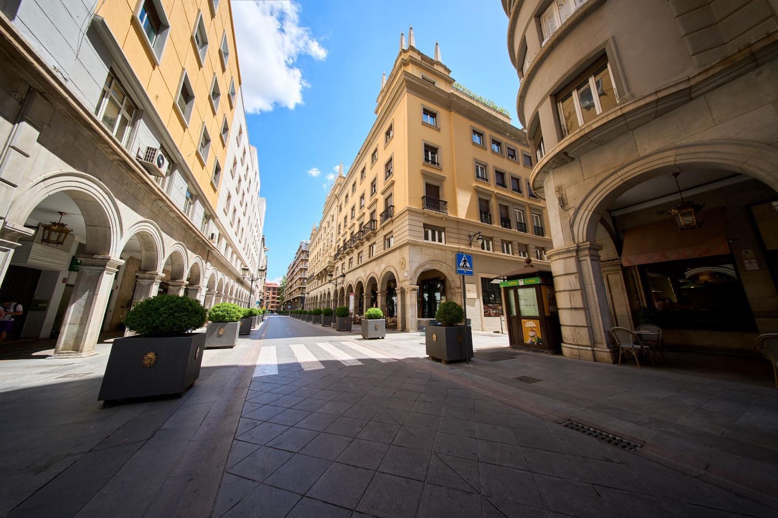 2 slaapkamer Penthouse te koop in Granada stad - € 850.000 (Ref: 9865387)