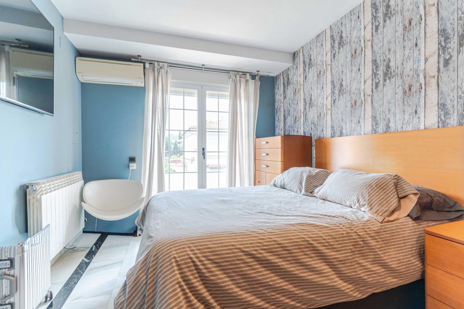 4 slaapkamer Villa te koop in Ogijares met garage - € 530.000 (Ref: 9867148)
