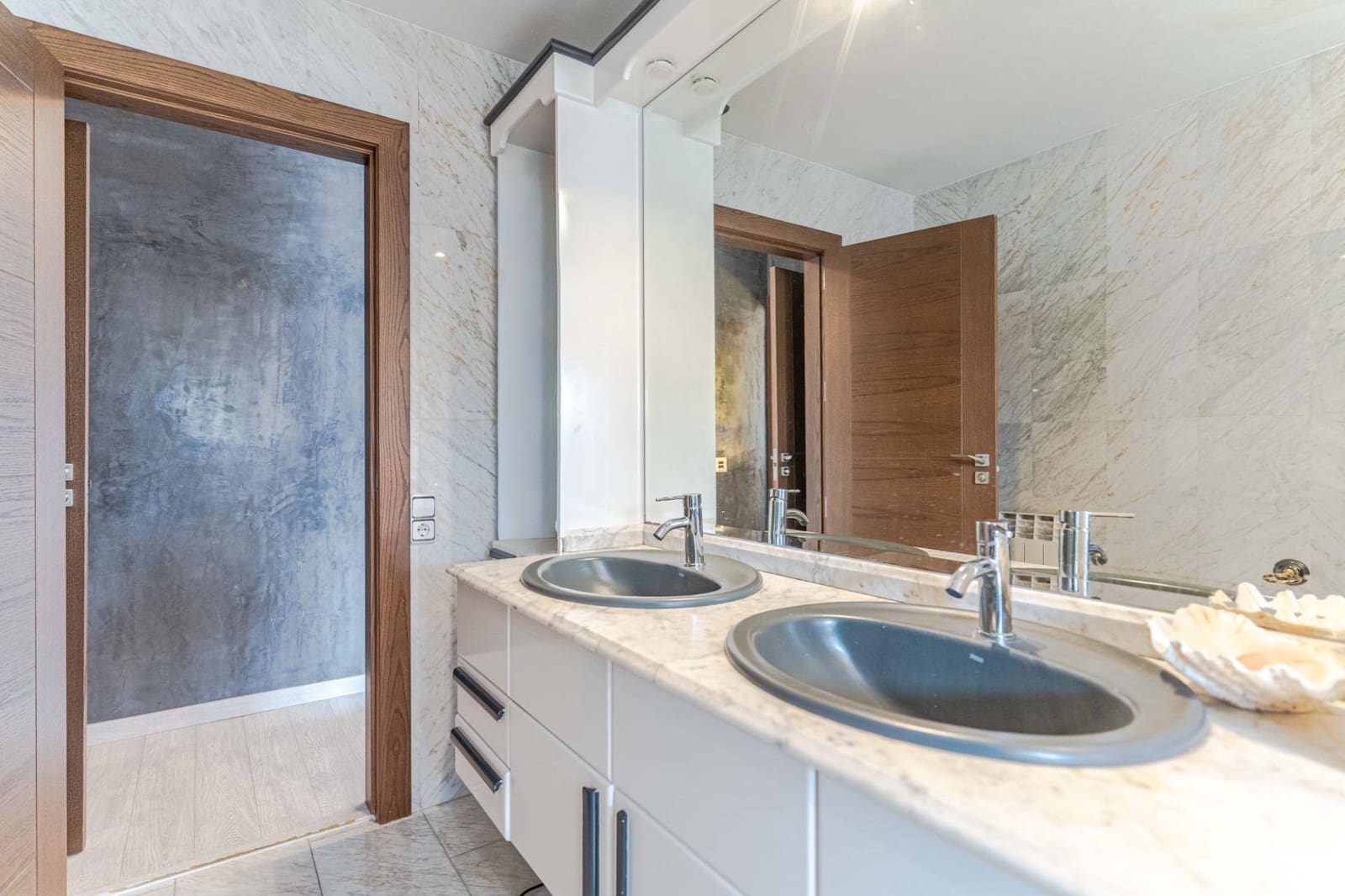 4 slaapkamer Villa te koop in Ogijares met garage - € 530.000 (Ref: 9867148)