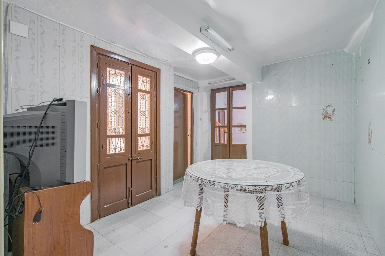 3 slaapkamer Halfvrijstaande villa te koop in Pinos Puente - € 64.900 (Ref: 9868818)