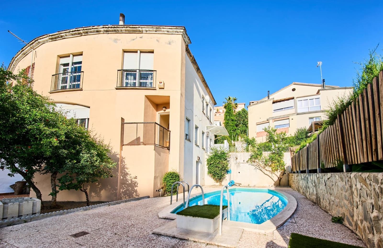 4 makuuhuone Rivitalo myytävänä paikassa Cenes de la Vega - 250 000 € (Ref: 9873704)