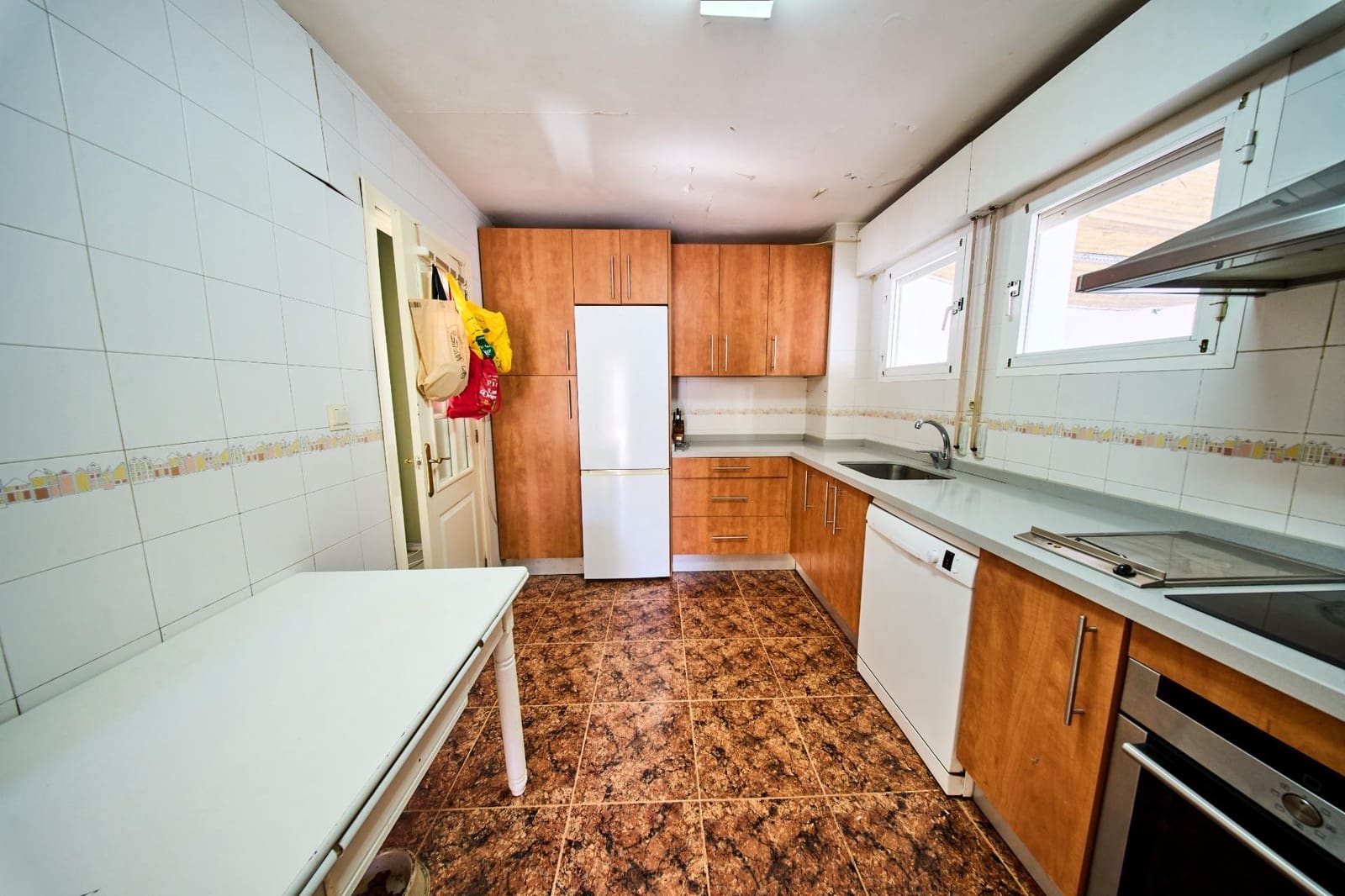 4 makuuhuone Rivitalo myytävänä paikassa Cenes de la Vega - 250 000 € (Ref: 9873704)
