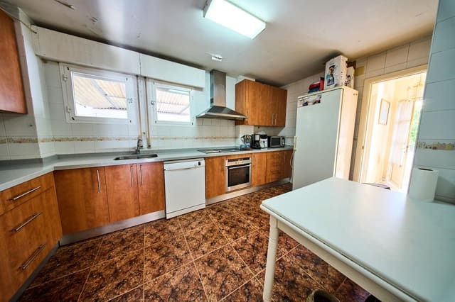 4 makuuhuone Rivitalo myytävänä paikassa Cenes de la Vega - 250 000 € (Ref: 9873704)