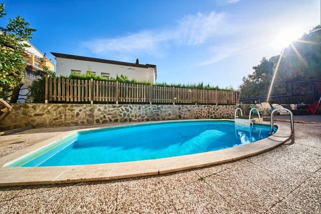 4 makuuhuone Rivitalo myytävänä paikassa Cenes de la Vega - 250 000 € (Ref: 9873704)