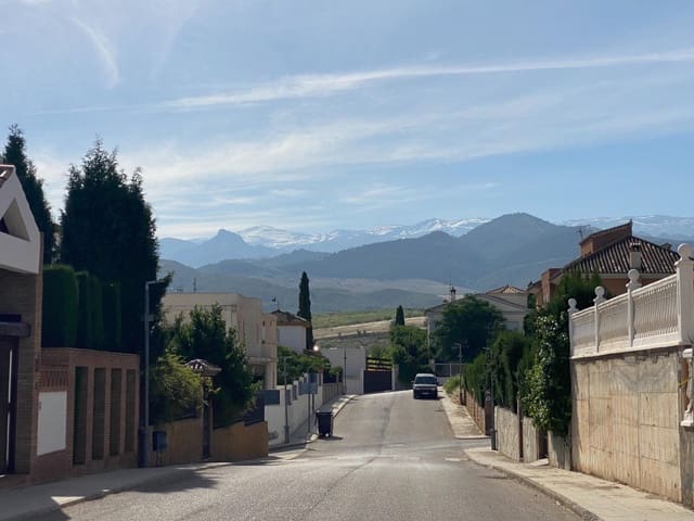 Building Plot for sale in Gójar - € 80,000 (Ref: 9876620)