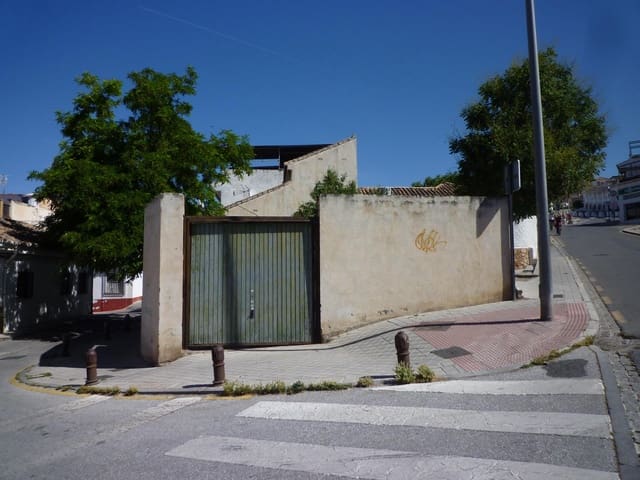 Building Plot for sale in Albaicin, Granada city - € 49,000 (Ref: 9876621)
