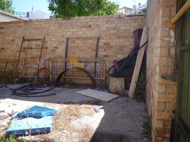 Building Plot for sale in Albaicin, Granada city - € 49,000 (Ref: 9876621)