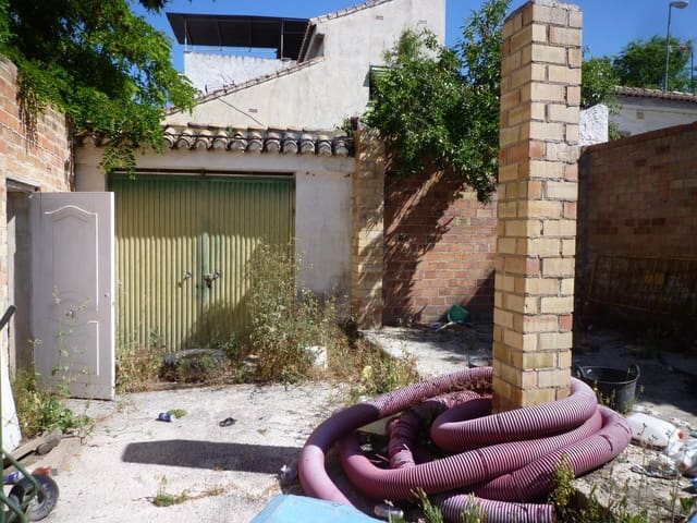 Building Plot for sale in Albaicin, Granada city - € 49,000 (Ref: 9876621)
