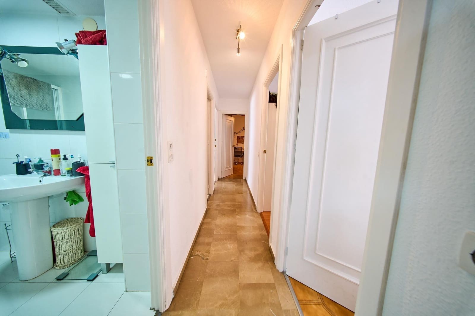 4 sypialnia Mieszkanie na sprzedaż w Miasto Grenada z garażem - 430 000 € (Ref: 9879017)