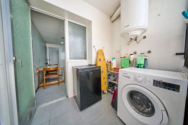 4 sypialnia Mieszkanie na sprzedaż w Centro - Sagrario, Miasto Grenada z garażem - 430 000 € (Ref: 9879017)