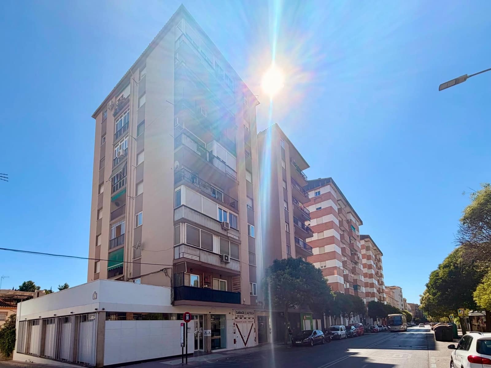 3 soveværelse Lejlighed til salg i Granada by - € 230.000 (Ref: 9882092)