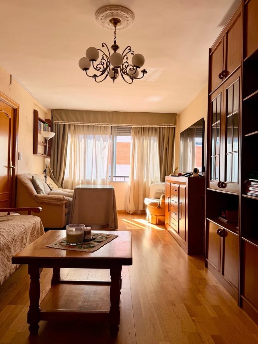 3 soveværelse Lejlighed til salg i Granada by - € 230.000 (Ref: 9882092)
