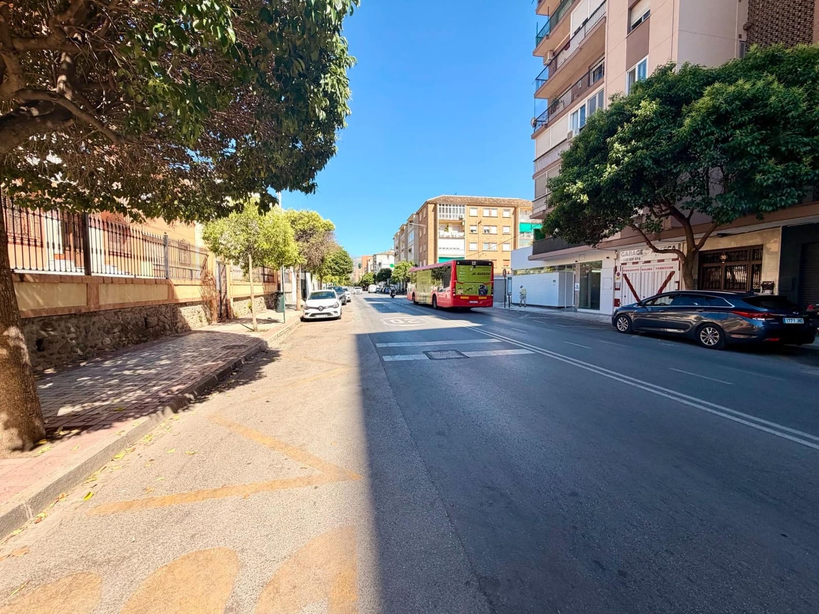 3 soveværelse Lejlighed til salg i Granada by - € 230.000 (Ref: 9882092)